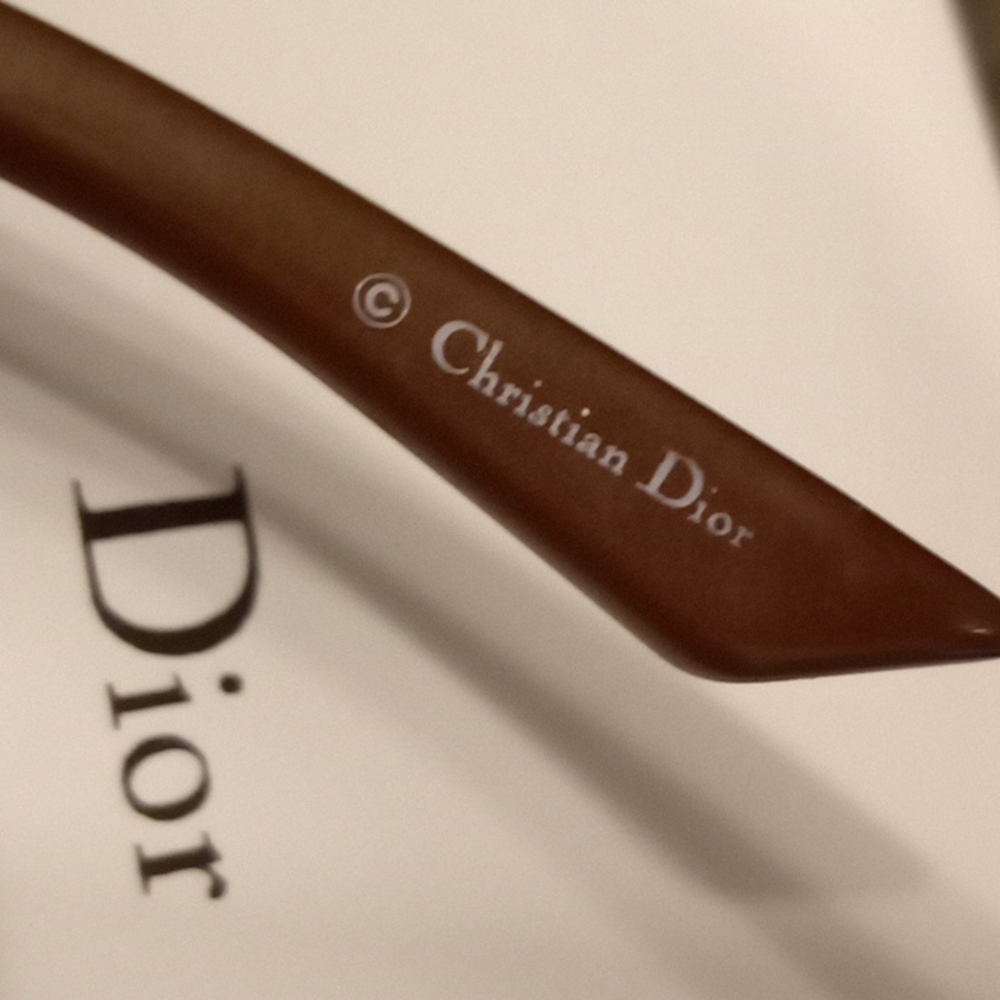 Dior Brown Gradient Aviator Sunglasses with Gold Accents - Picture 5 of 9